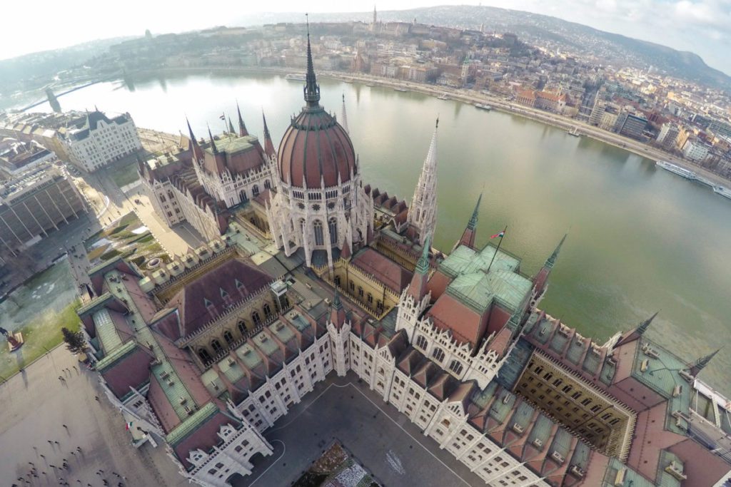 visit parliament building budapest